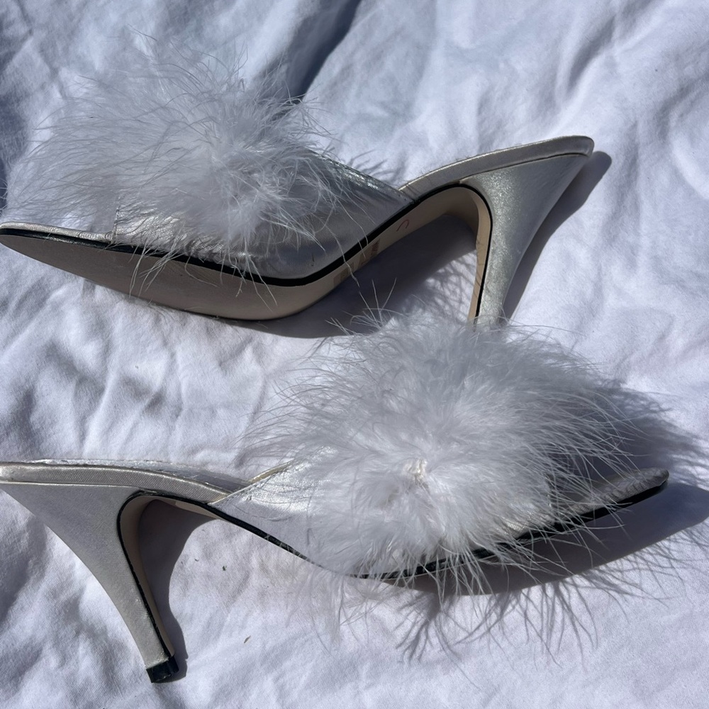 Vintage Boudoir Heel - Picture 3 of 10